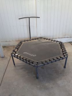 Personal trampoline