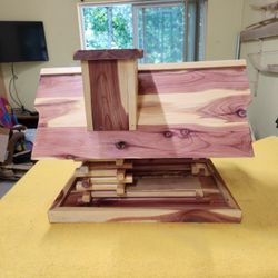 Redwood Bird Feeder