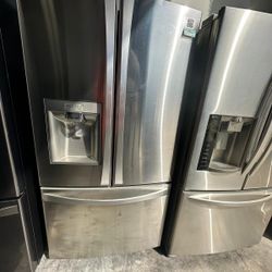 ASK ABOUT DELIVERY! Kenmore Re frig era tor Fr id ge French Doo r Fri dg es