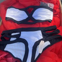 Brand New Victoria Secret Swimsuit Size Small
