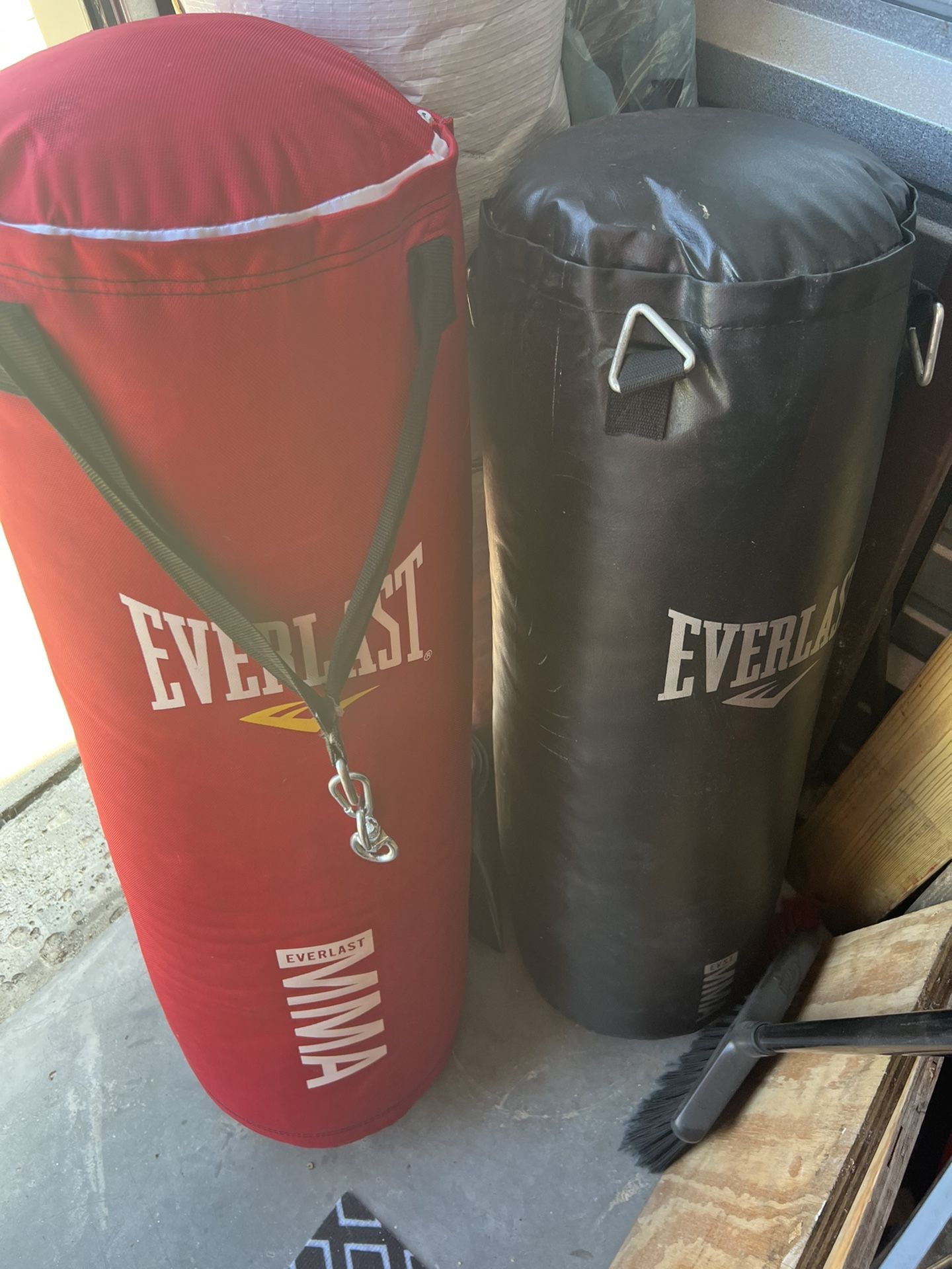 Everlast Heavy Bags