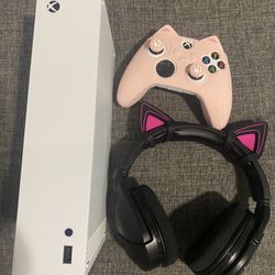 Xbox Series S Bundle