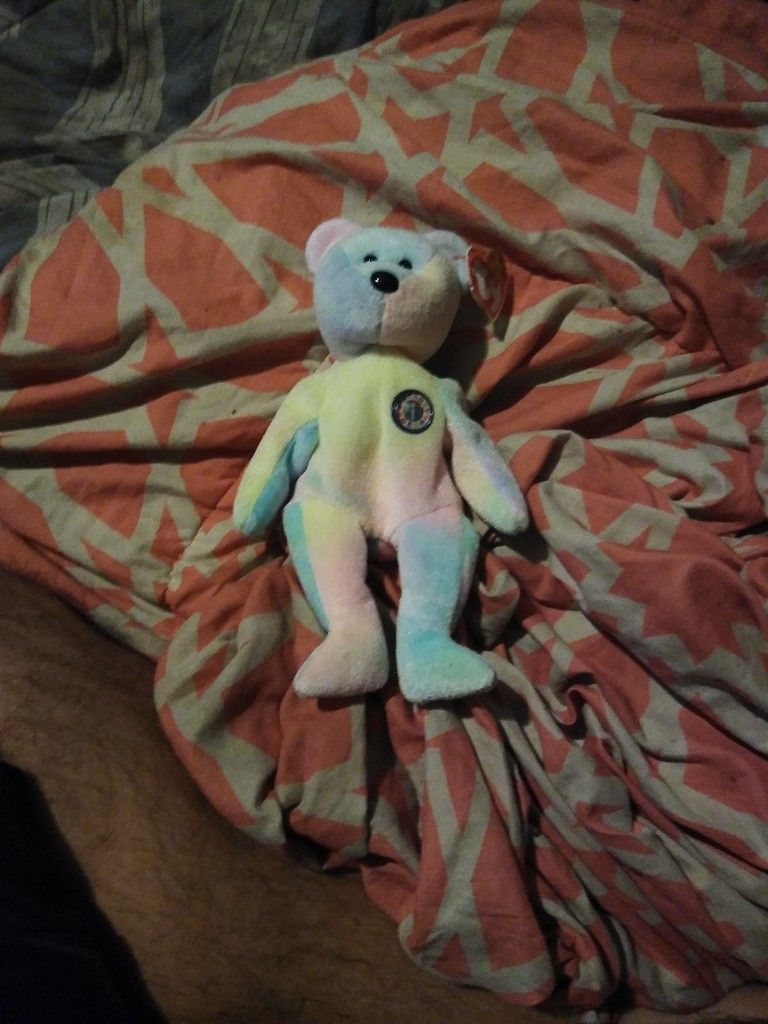 Used Birthday Beanie Babies Bear