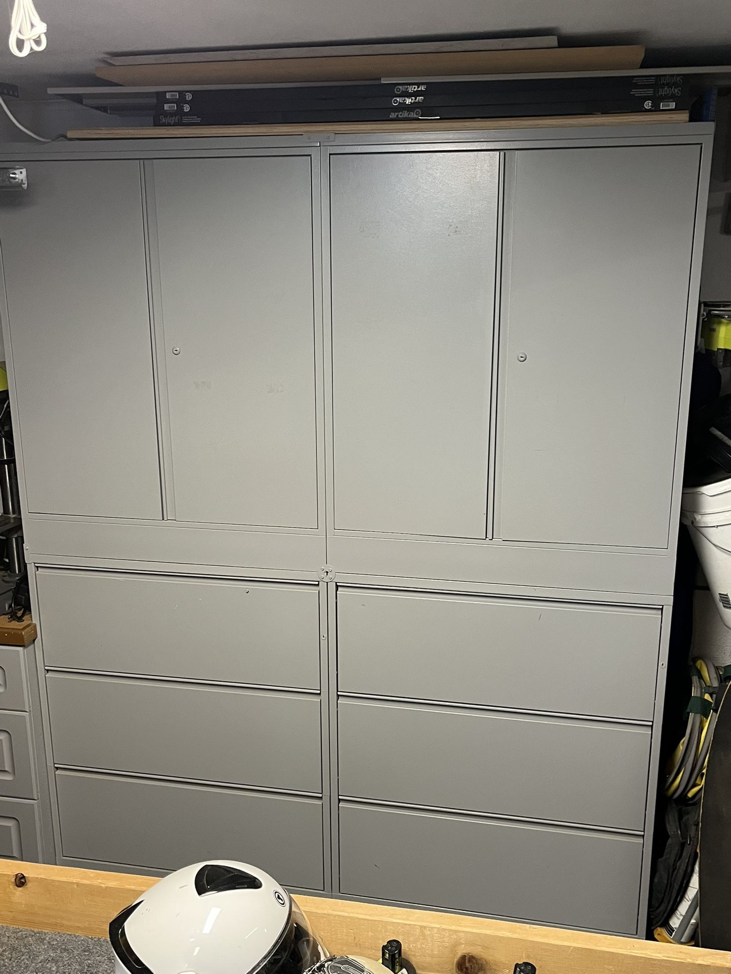 Metal Storage Unit/Cabinets