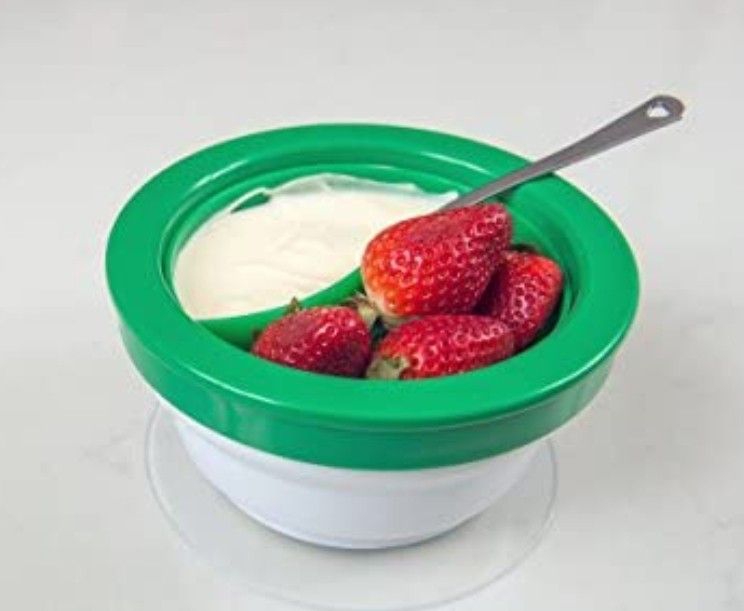 New in Box, Baby’s No Spill Food Bowl. Safe & Secure With Suction Bumpit Bowl
