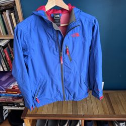 The North Face Rain Jacket Size M Kids