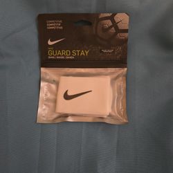 Nike Guard Stay Band