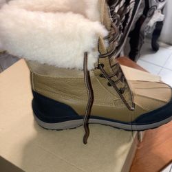 Ugg Size 10