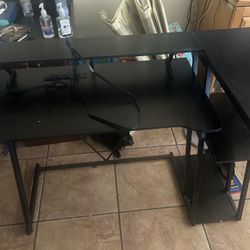 Gaming Desk