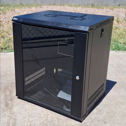 Locking Server Cabinet