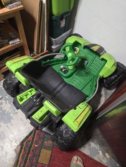 Power Wheels Dune Racer