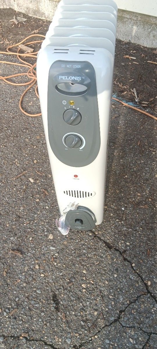Pelonis Oil Filled Heater