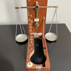 FAIRBANKS-NY Antique Gold Scale