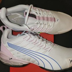 Size 9's PUMA Voltaic Evo Womens Running Shoes
