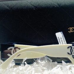 CHANEL Sunglasses 