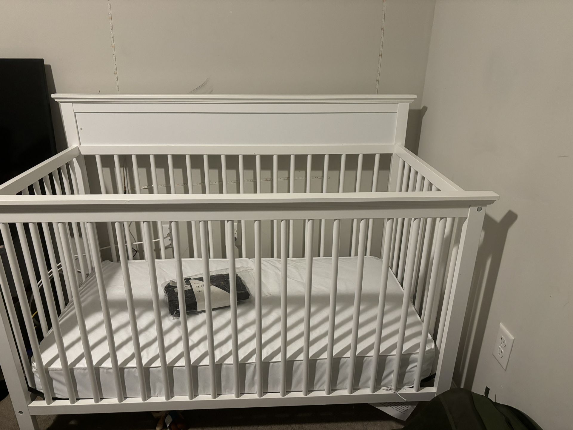 Baby Bed And Breast Milk Items And Pumps