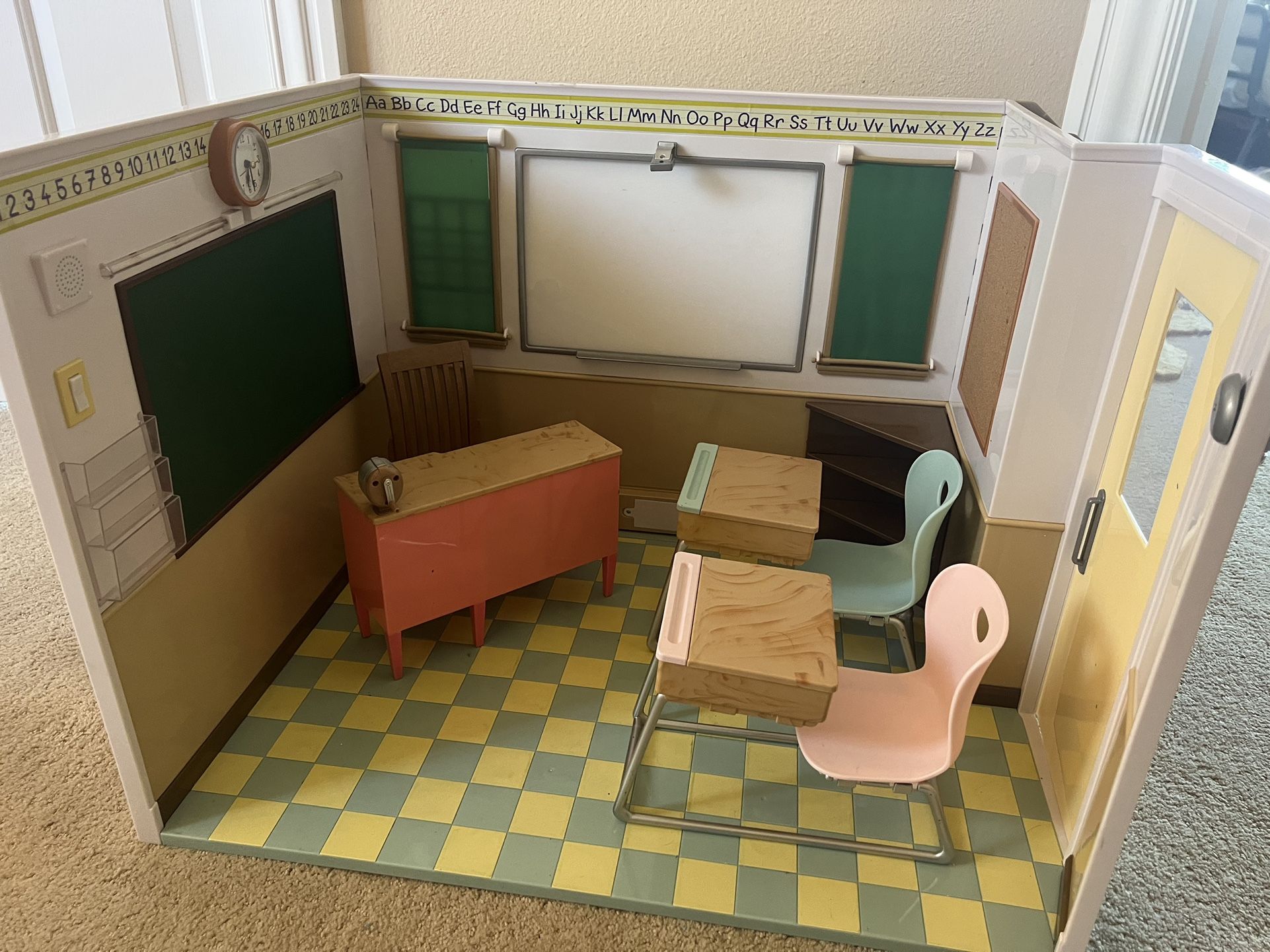 Electronic OG Girl School House for 18” American girl dolls