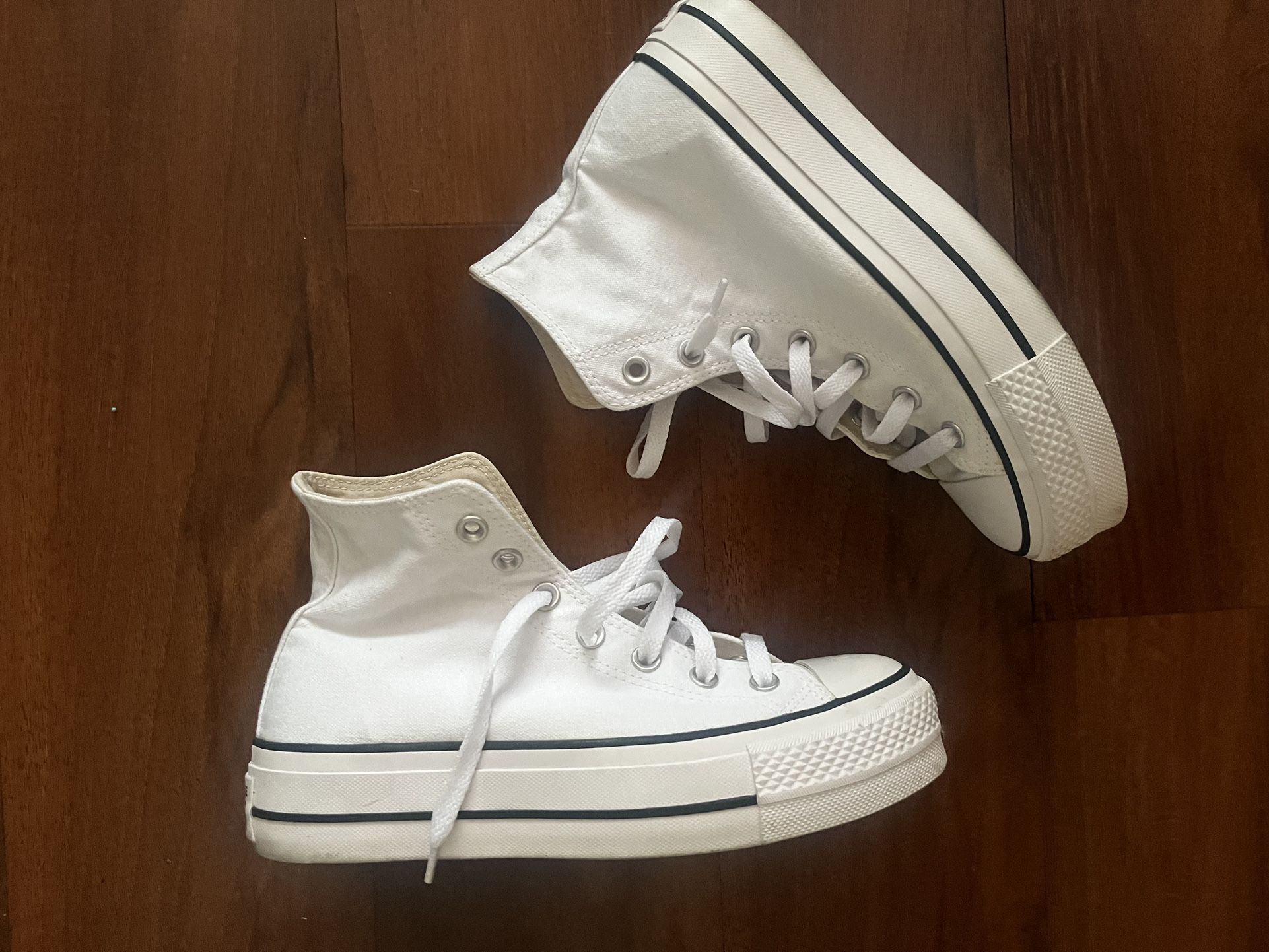 Converse High Top Platform