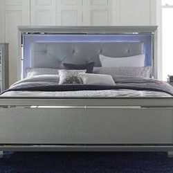 Grey/Silver Rhinestone Bed Set With Led Lights Included