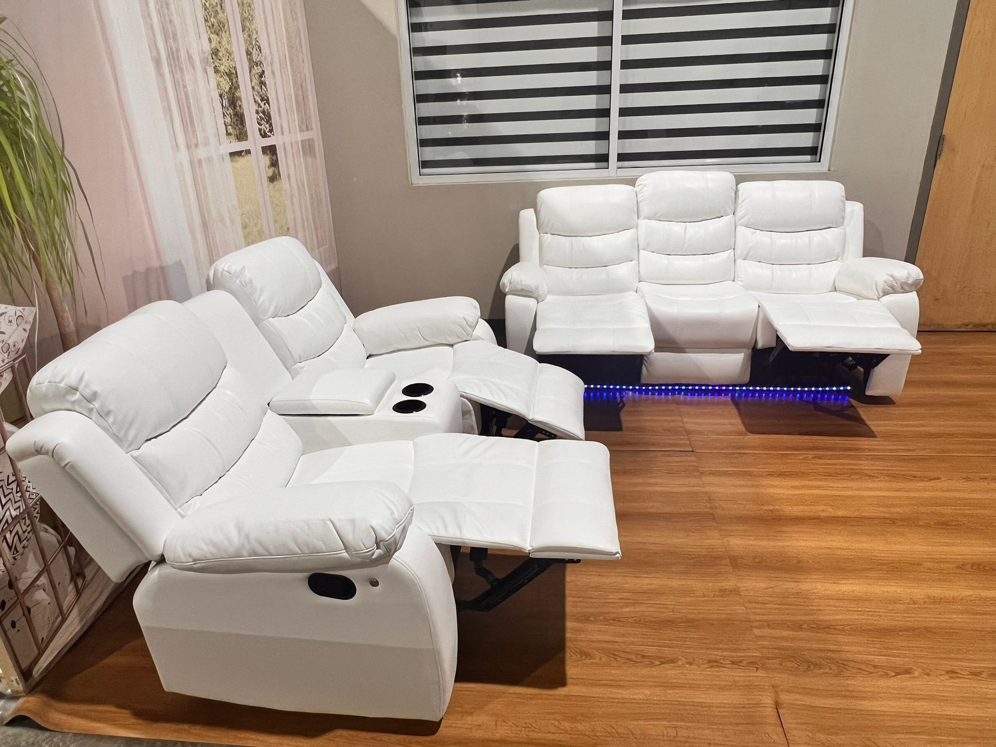 Recliner Sofa Set. Brand New 🆕 