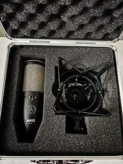 AKG P420 Condenser Microphone