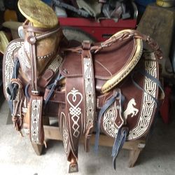 Con El Permiso De Los Administradores Tengo Todo Artículo De Charrería Mayoreo Y Menudeo  Torrance CA Y Tepatitlán Jalisco Recuerde Que No