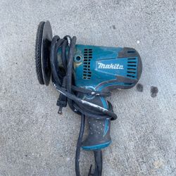Makita GV5010 tool