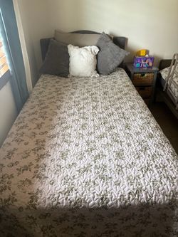 Adjustable electric twin bed with mattress