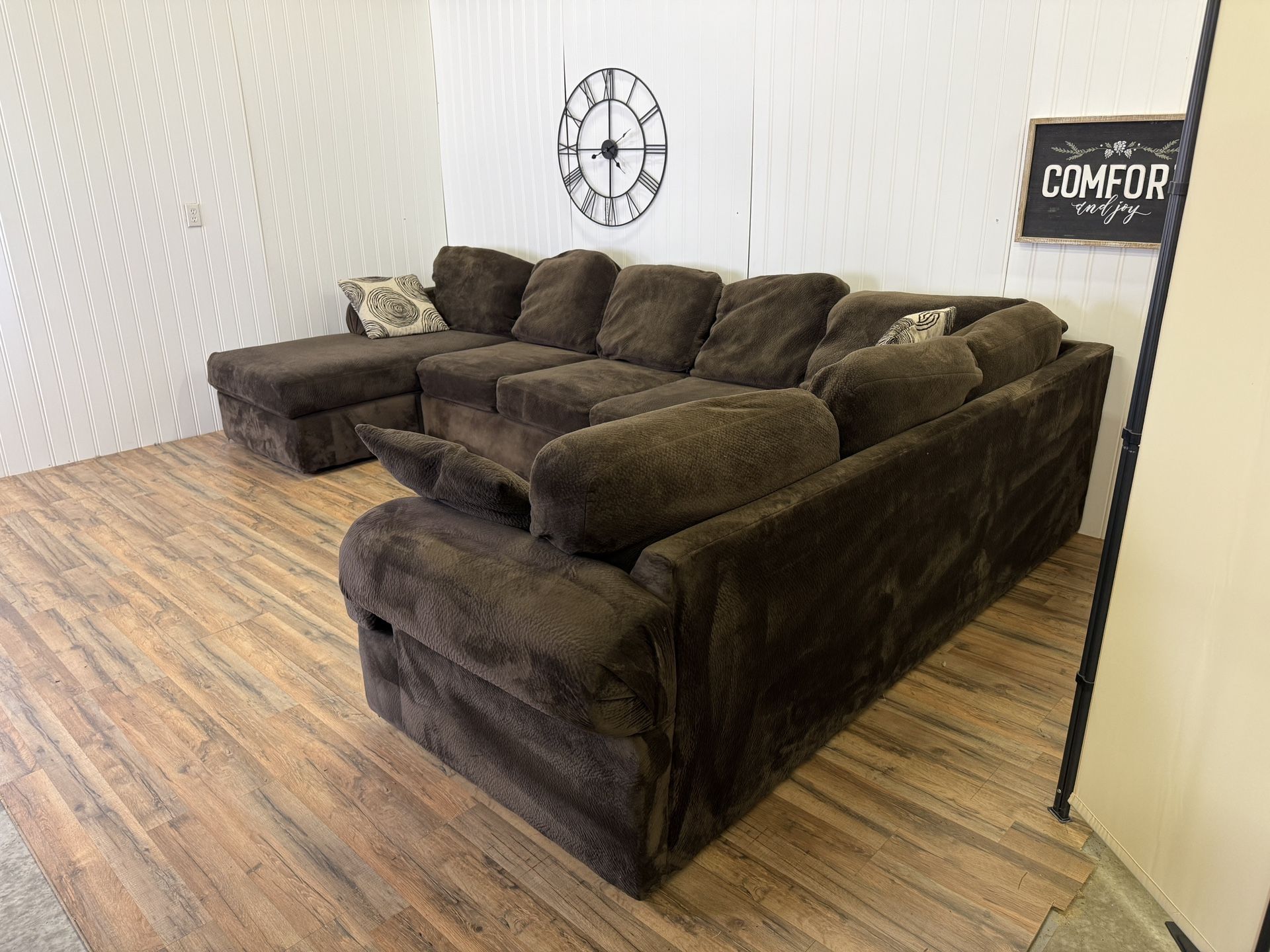 Sectional Couch Sofa Delivery Available