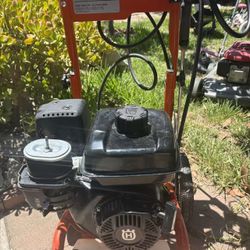 Husqvarna PW 3200 Pressure Washer