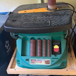 Grizzly Oscillating Sander(never Used)