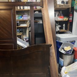 BED FRAME WITH MATTRESS 