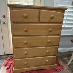 Solid Wood Dresser 