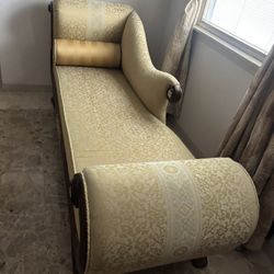 Antique Fainting Couch