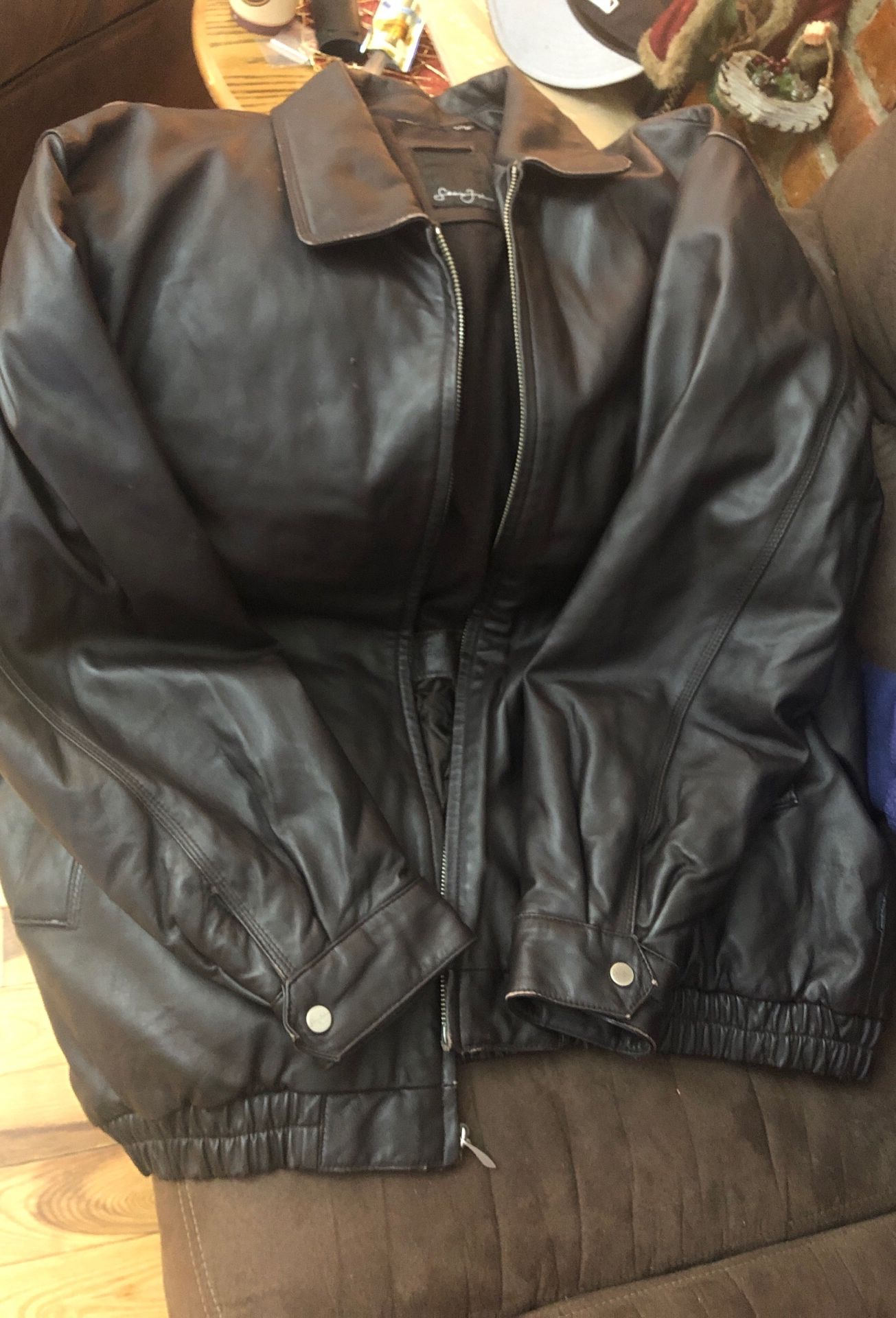 Men’s chocolate leather Sean John jacket XXL