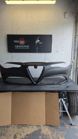 Alfa Romeo Gulia Veloce 17-22 front bumper Oem
