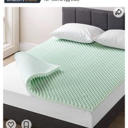 **Reduced.!! 2” Twin Egg Crate Bed Topper W/Aloe Vera NEW