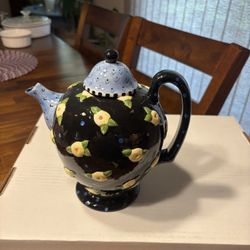 Vintage 1997 MARY ENGELBREIT Teapot ME Ink CHARPENTE Ceramic Embossed Flowers
