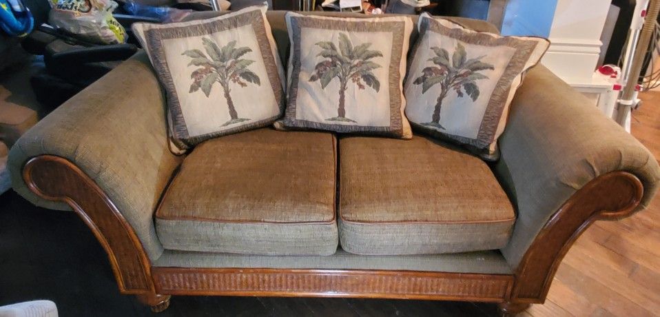 Loveseat