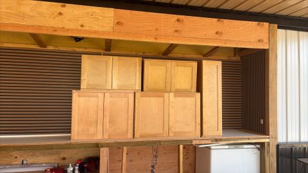 Chicken cabinet