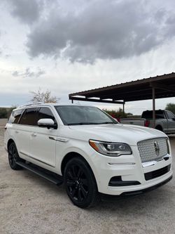 2024 Lincoln Navigator