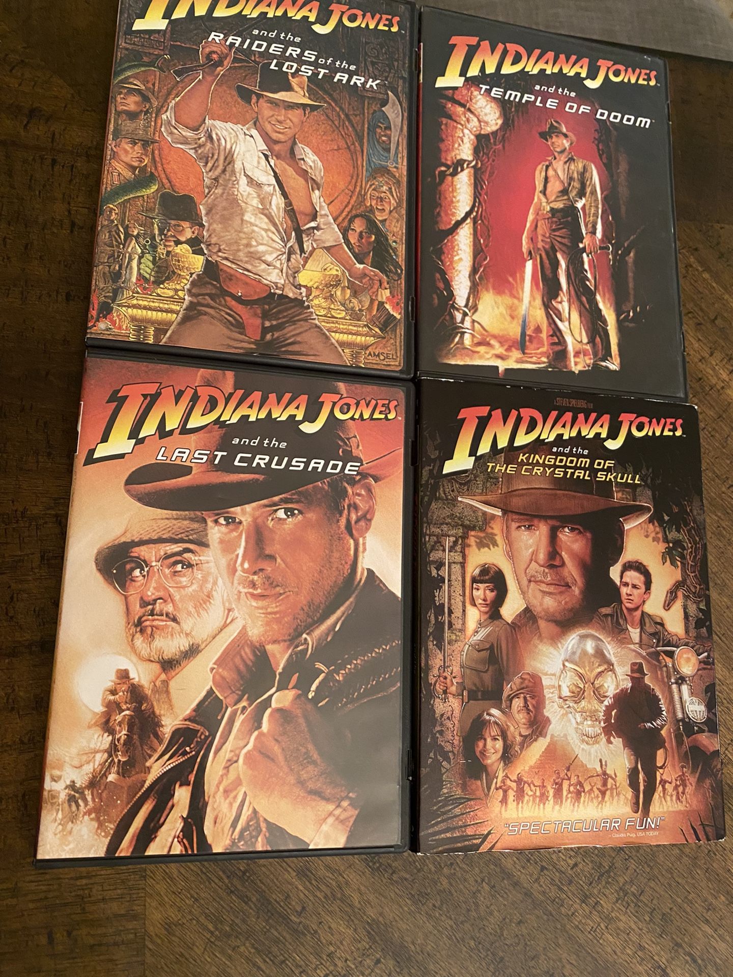 Set Of All 4 Indiana Jones DVDs Harrison Ford / Spielberg