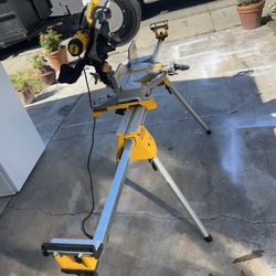 Dewalt miter Saw With Legs