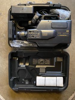 VHS video recorder untested $ make me an offer$$$