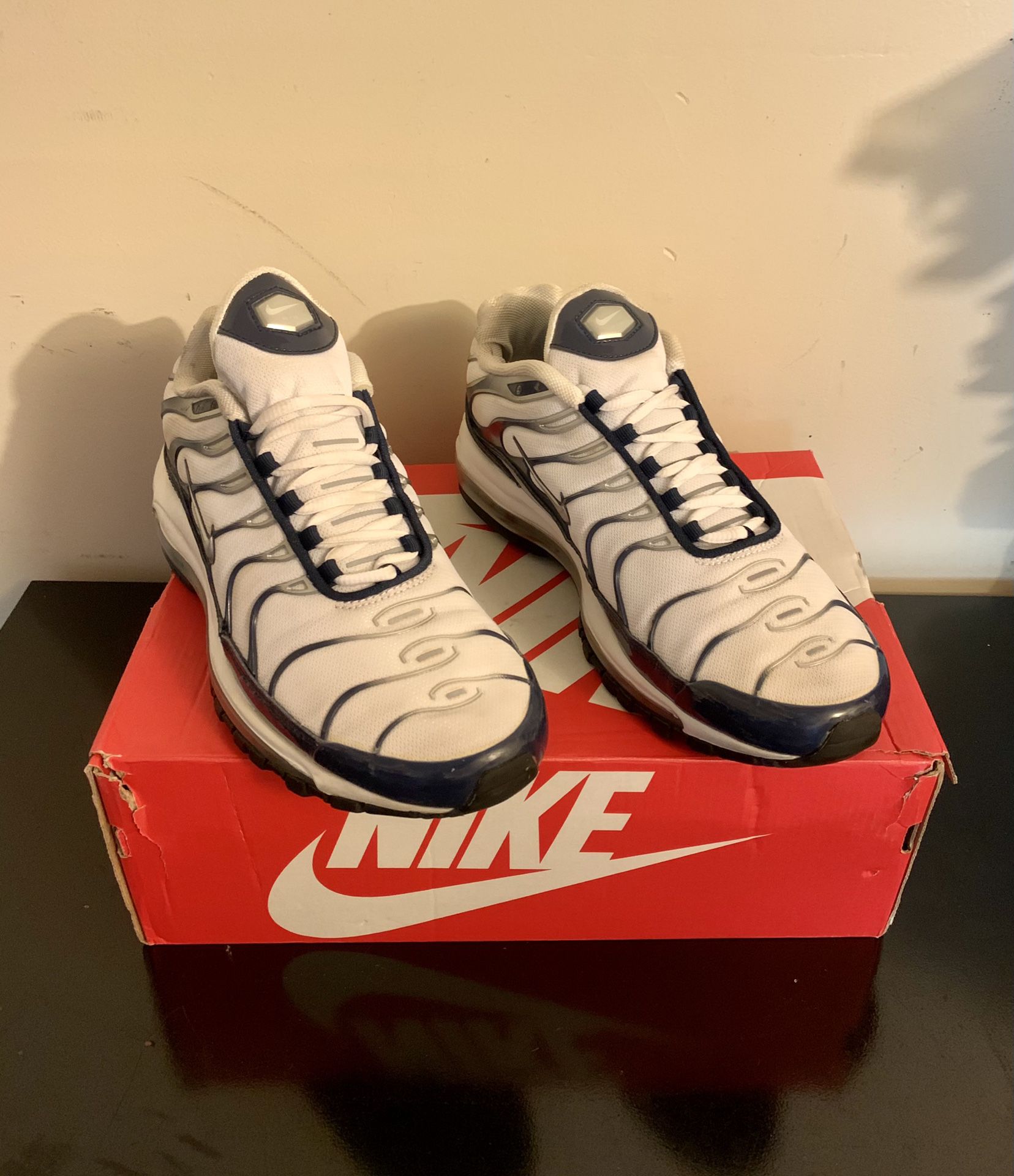 Nike Air 97 Plus Size: 9 Navy/ Silver Shark for Sale in Long CA - OfferUp