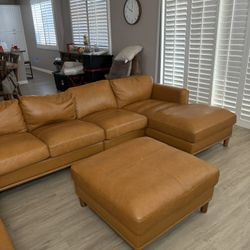 Sectional/ Couch