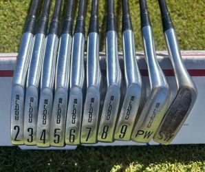 GOLF VINTAGE RH PHIL RODGERS 2 THRU PITCHING WEDGE IRON SET FIRM FLEX GRAPHITE
