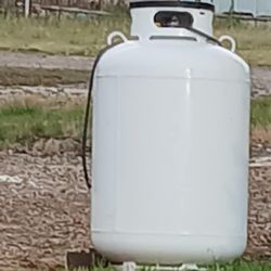  PROPANE TANK.....HUGE