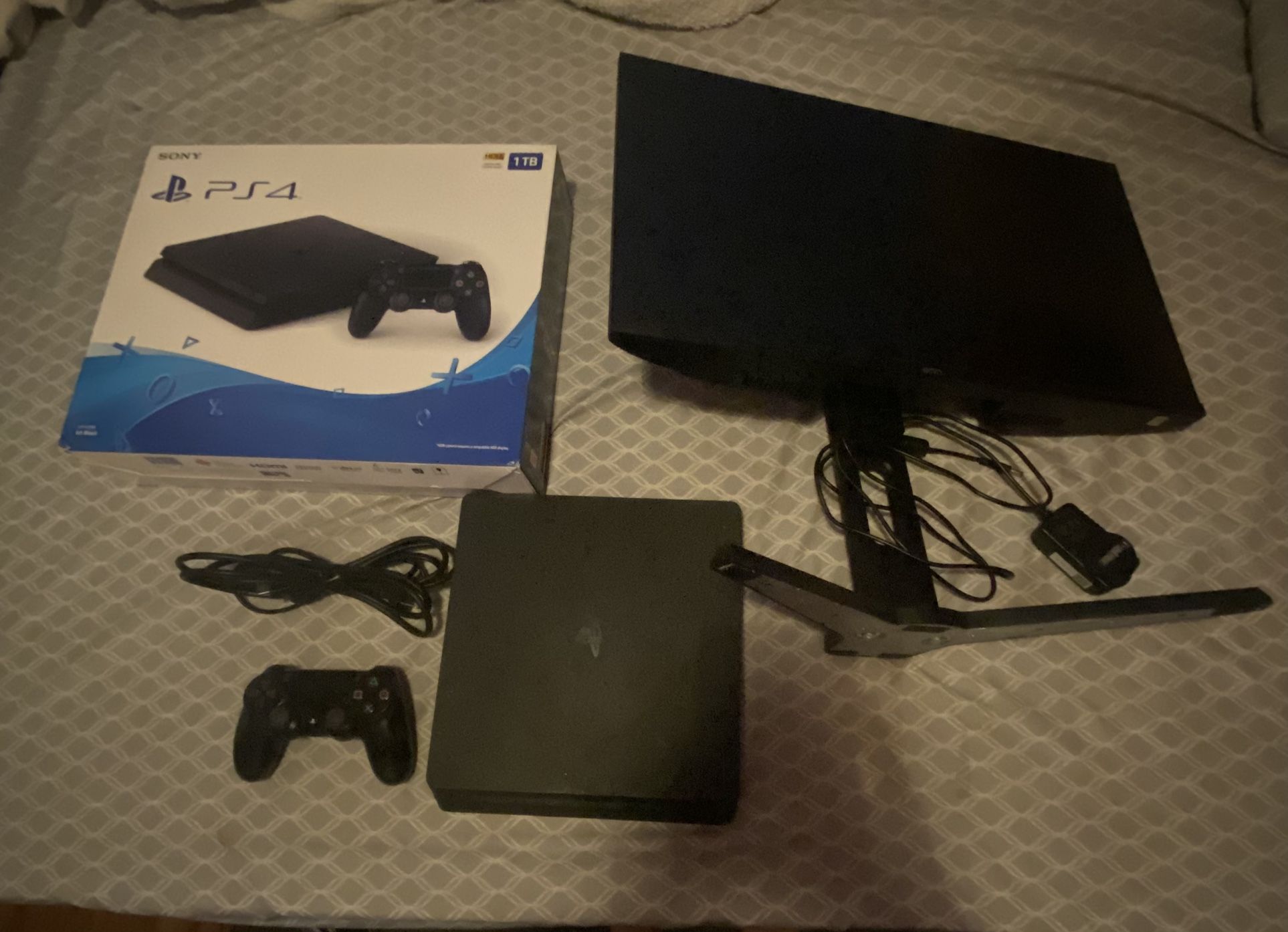 ps4 and gaming monitor (read description first)