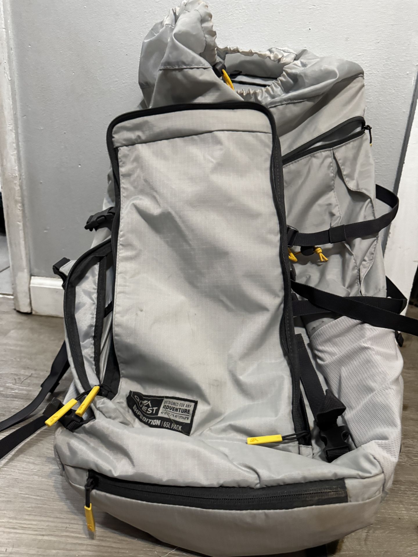 Quest Mountain Backback